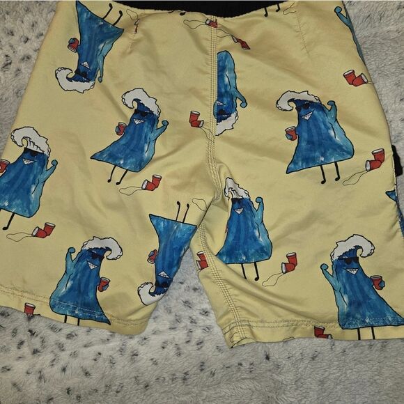 Billabong Men's Blue Wave Xmas Theme Yellow Swim Shorts - Picture 4 of 5
